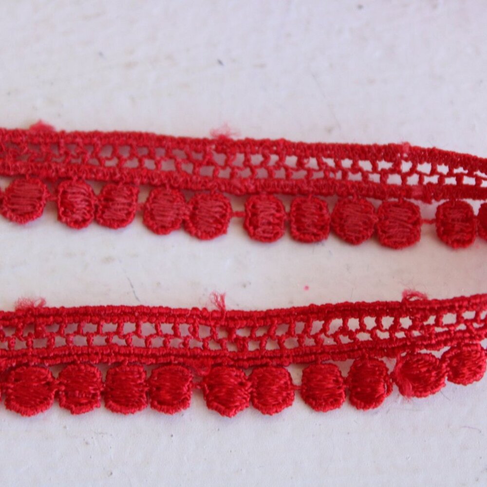 Vintage Trim, Red Dots 1/2", 2 Yards